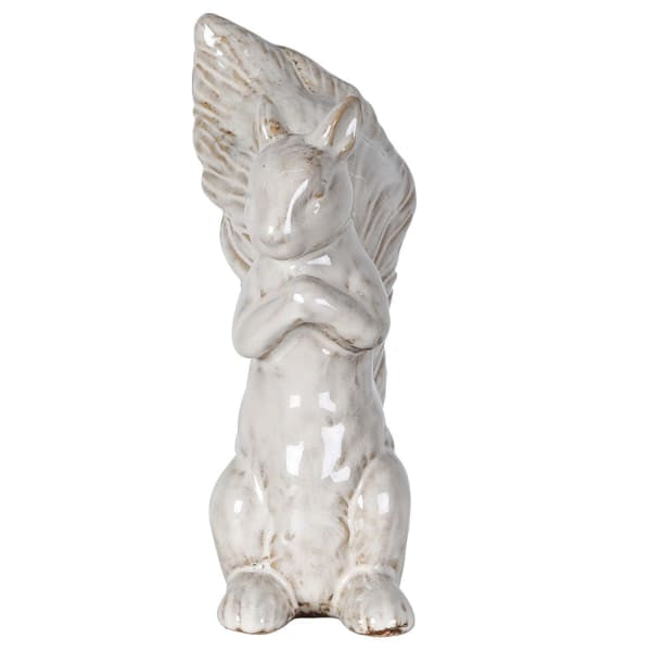 Rustic forage squirrel
