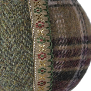 Verdant plaid bauble