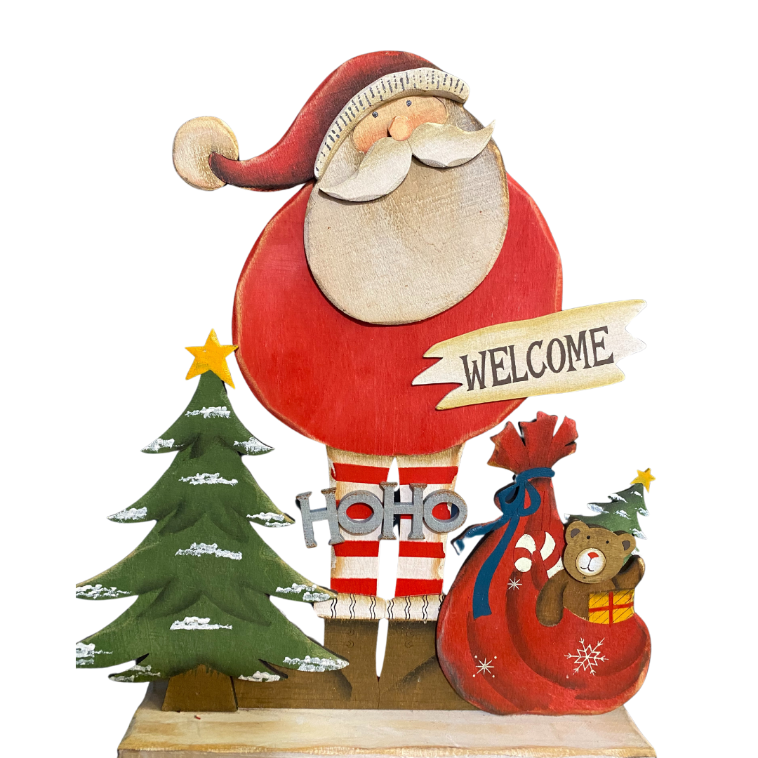 Wooden Welcome Santa sign with Christmas tree