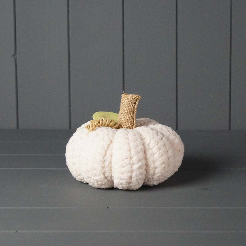 Small cream knitted squat pumpkin