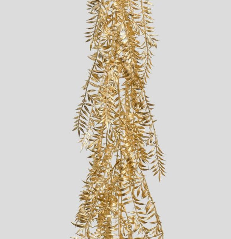Gold pepperbury garland
