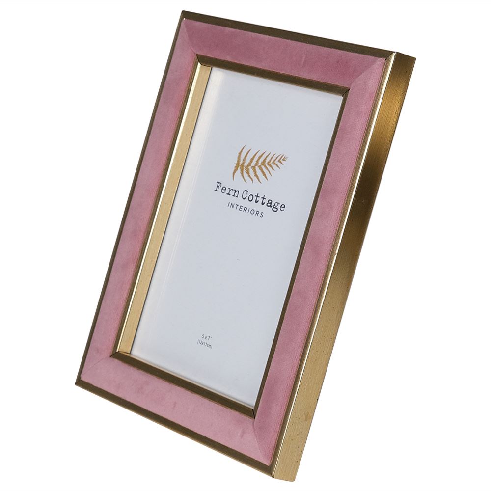 Soft pink velvet photo frame with gold trim - 5 x 7