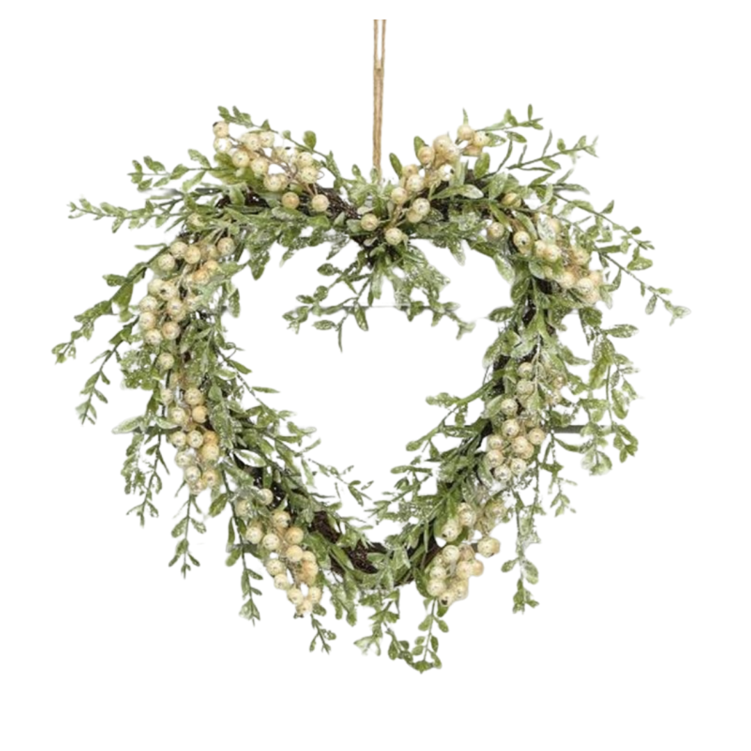33cm leaf/berry heart wreath
