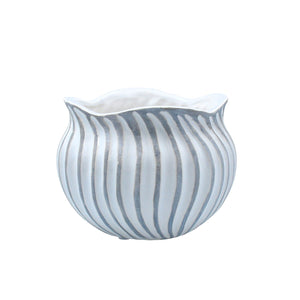 White and grey ceramic wave pot