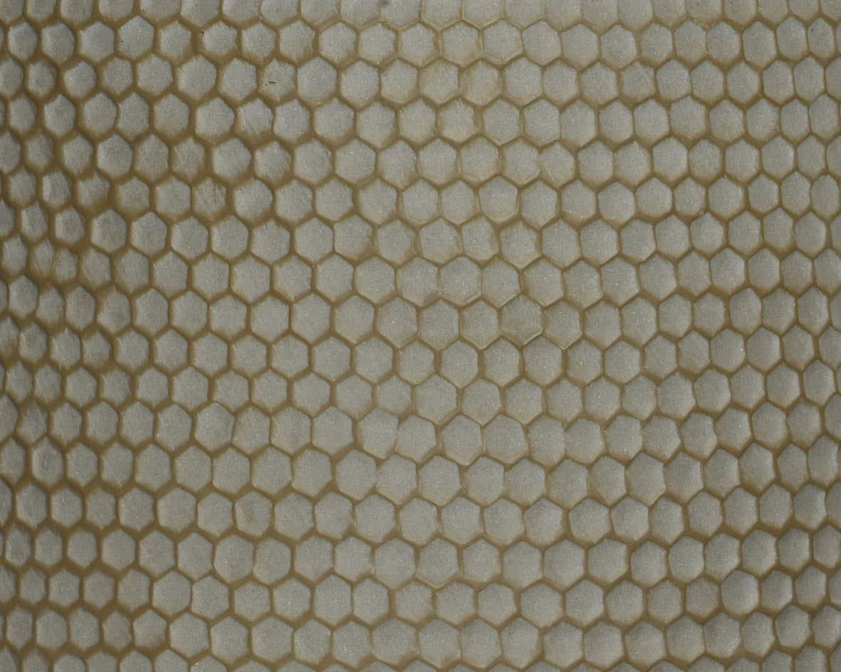 Zoe honeycomb round outdoor planters