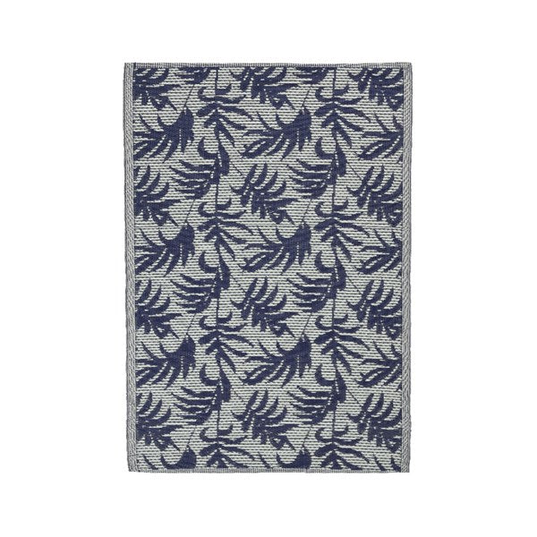 Leaf design outdoor rug