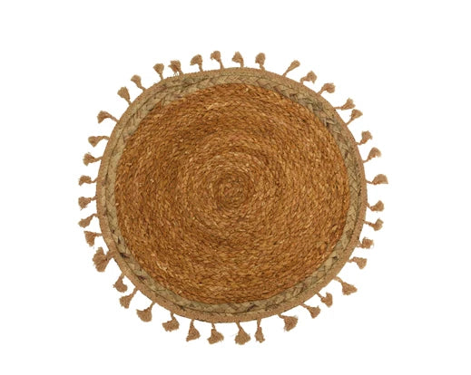 Placemat with tassles
