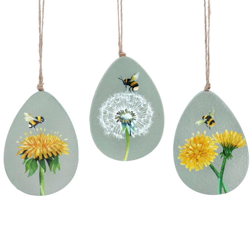 Green dandelion & bee white wood egg hanging dec