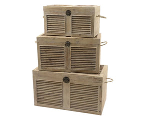 Wooden shutter effect trunk with rope handles
