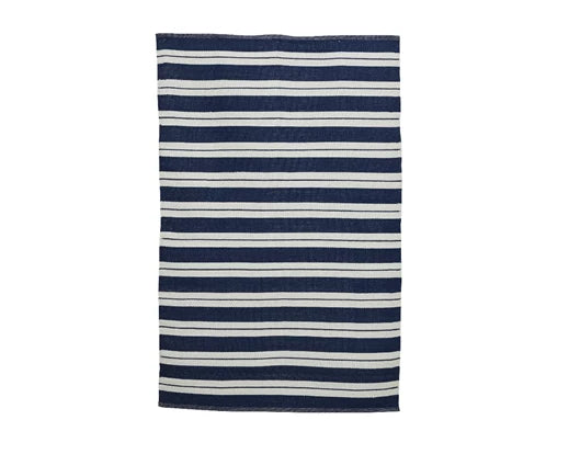 Monochrome striped outdoor rugs
