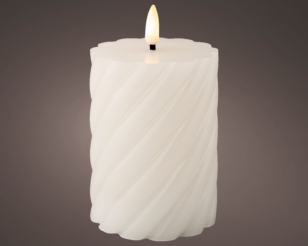 LED wick flame white candle (12.5cmH)