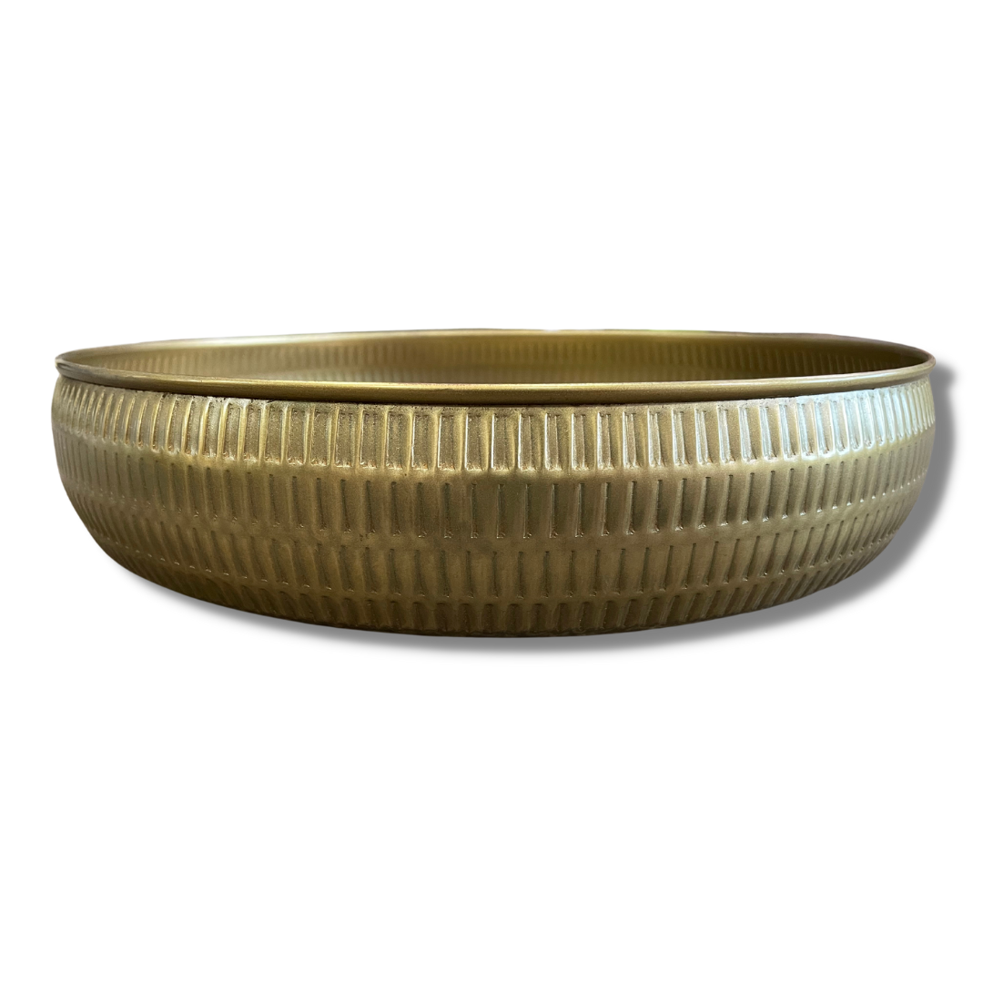 Gold ribbed display bowl