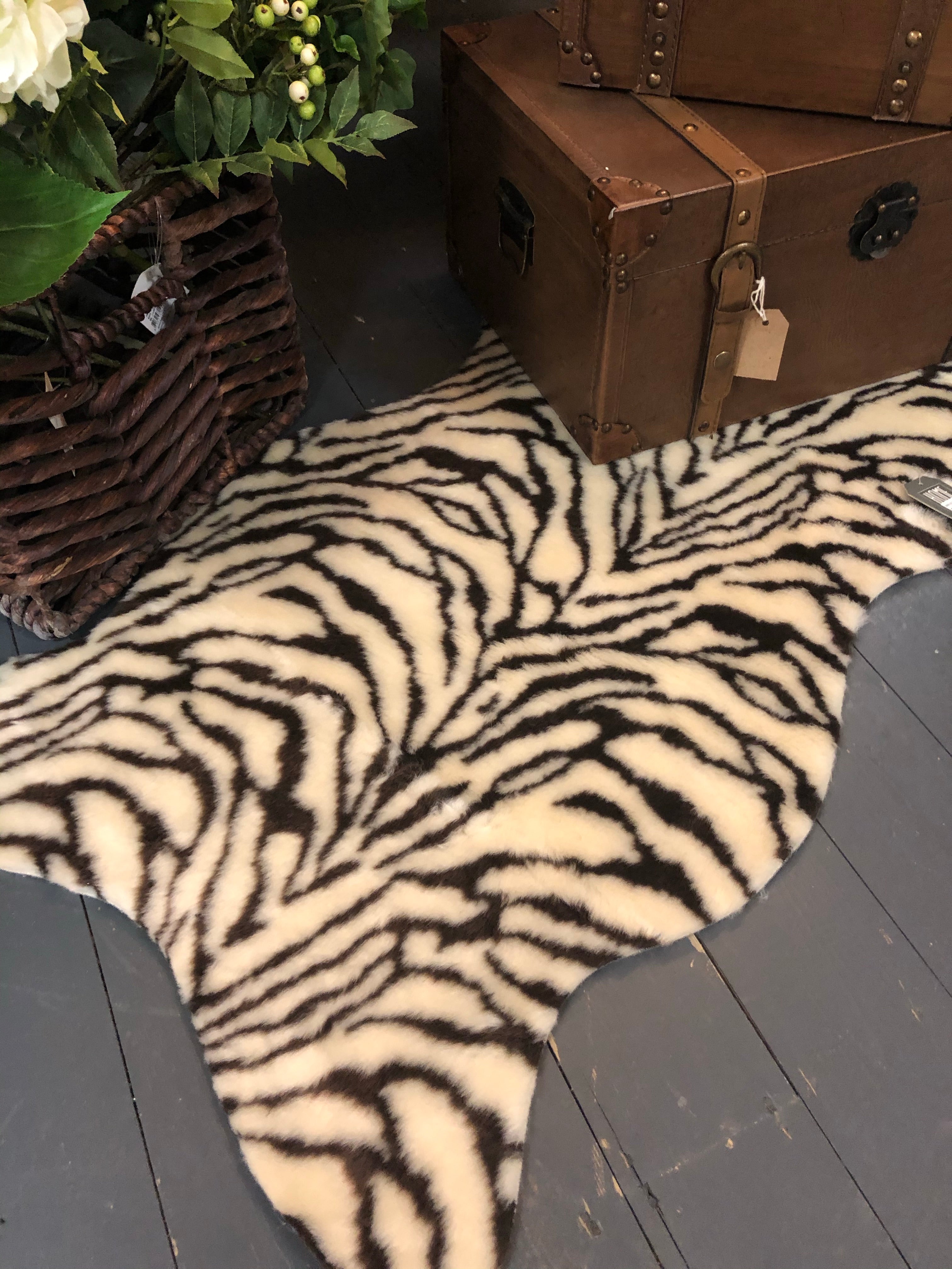 White tiger print rug