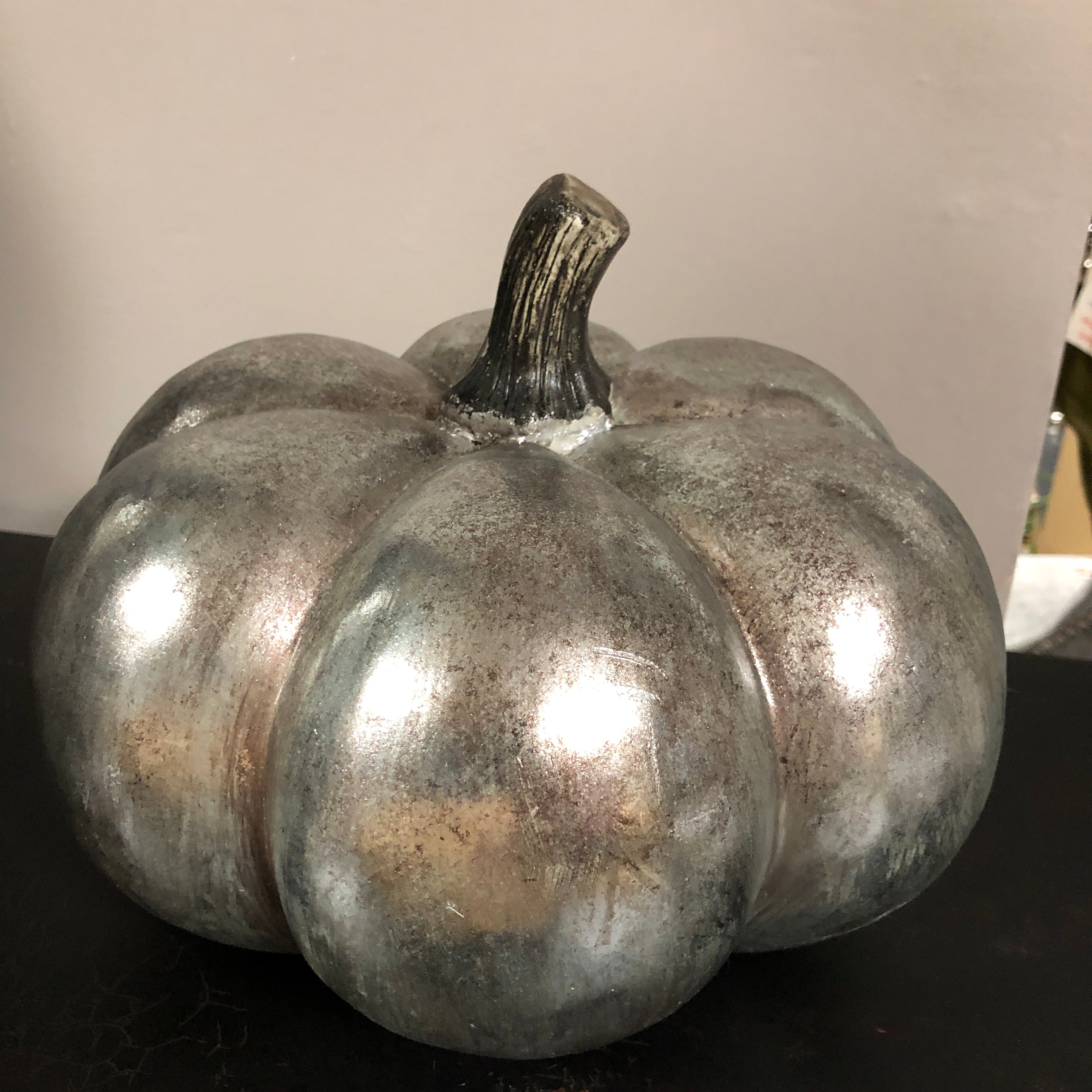 Silver foil squat pumpkin