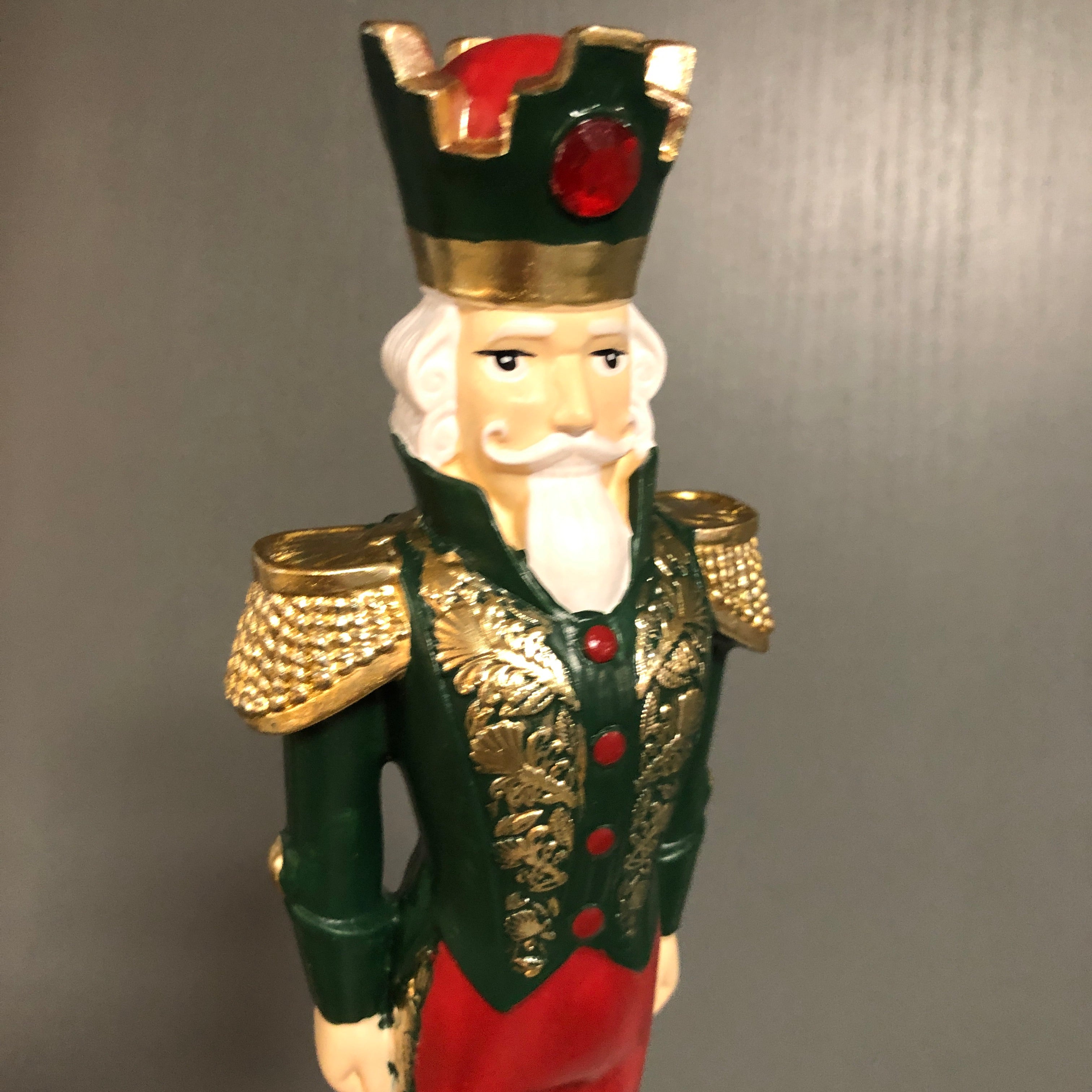 King nutcracker