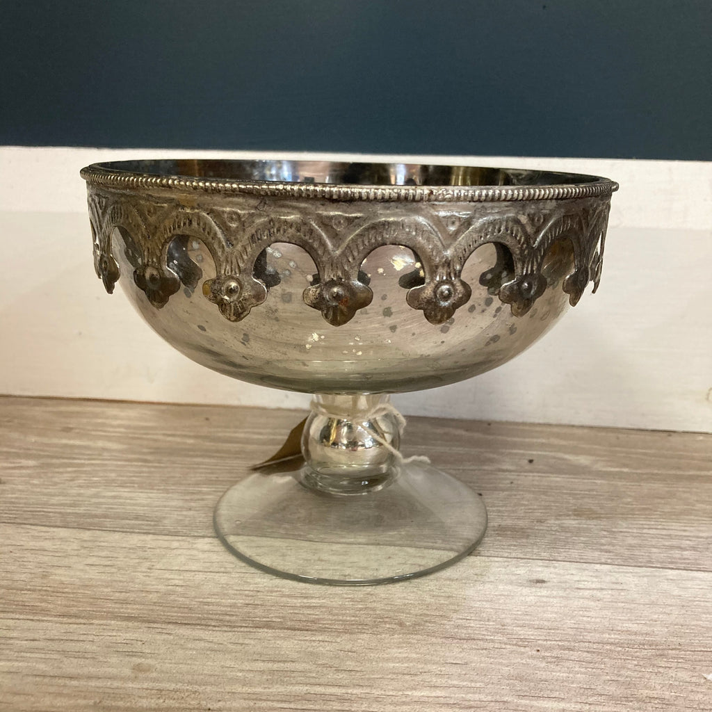Elegant Metal and glass fluted dish with mottled finish