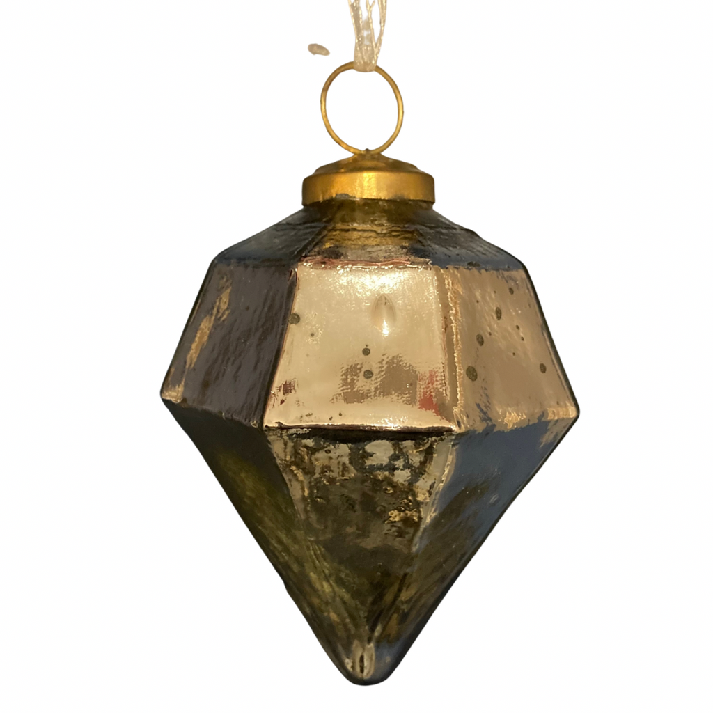 Silver vintage diamond bauble