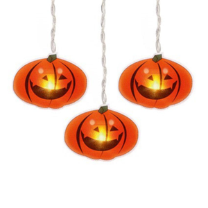 Pumpkin lights on a string